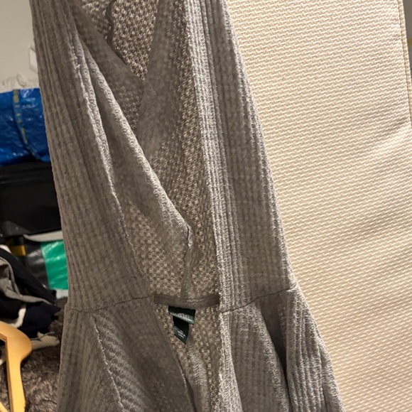 Wild Fable Light Gray Hoodie - Picture 6 of 7